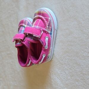 Navig8 Pink Plaid  Shoes‎ Size 3